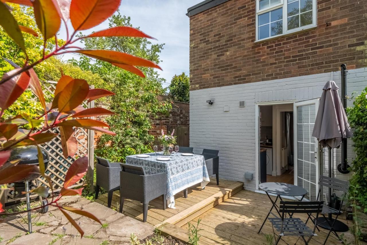 Nayland Adorable Cottage With A Log Burner In Heavenly Village - Constable Lodge מראה חיצוני תמונה